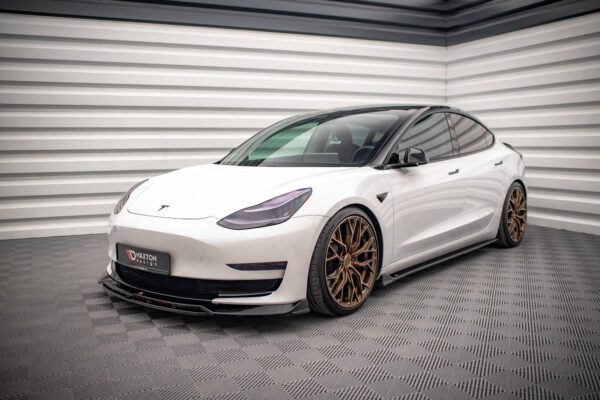 Tesla Model 3 - Sidepaneler Maxton Design Skørt V.2