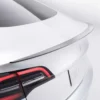 Tesla-Modelis-3-Carbon-Fiber-Spoileris